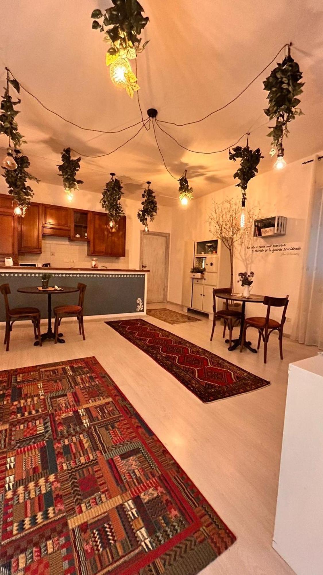 Casa Francigena Bed & Breakfast เวตรัลลา ภายนอก รูปภาพ